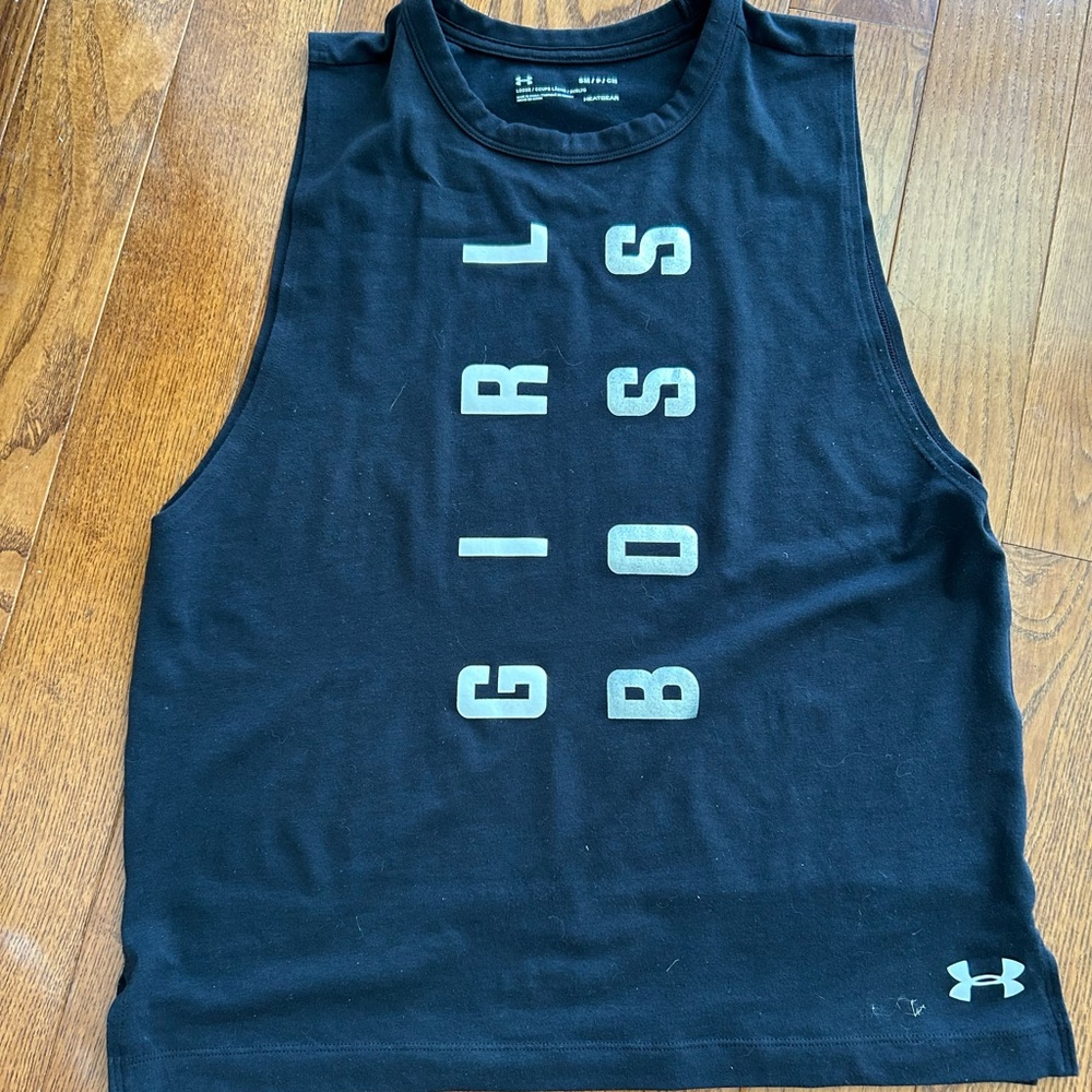 Under Armour loose large arm hole shirt